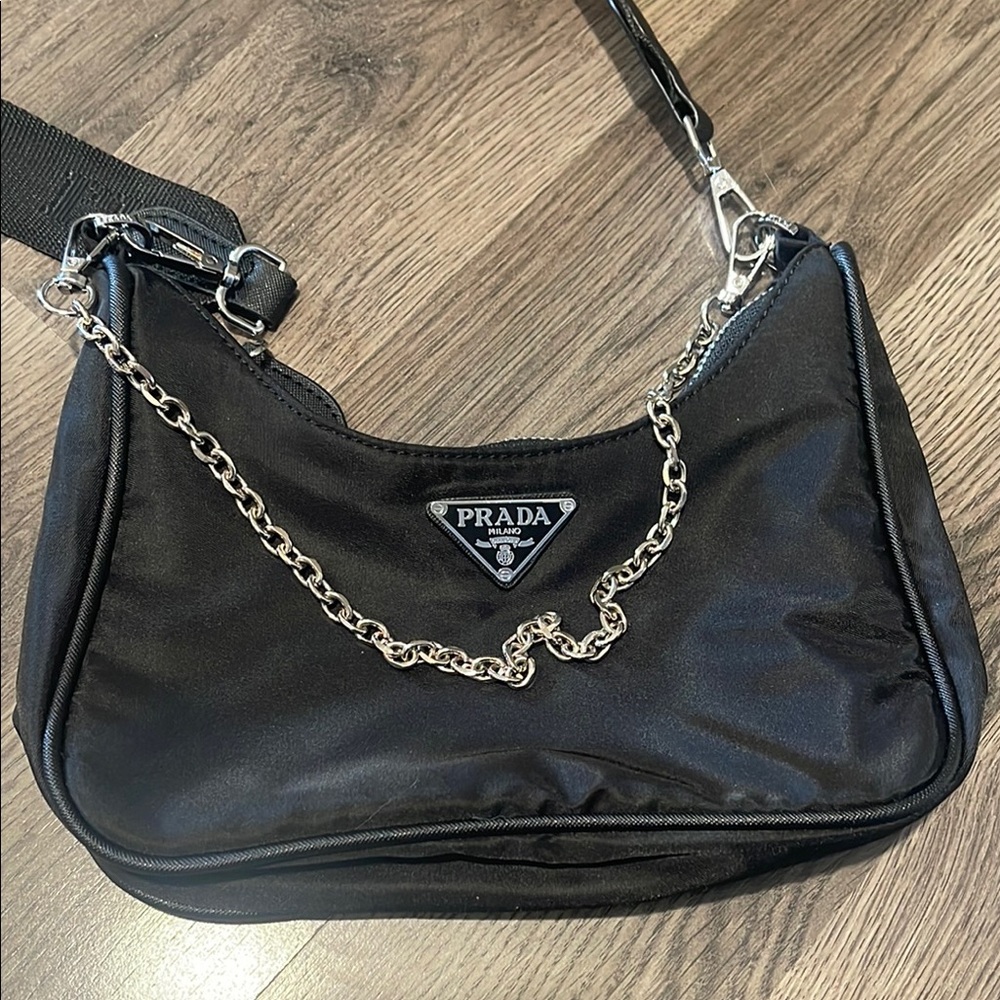 Black Nylon Shoulder Bag - Picture 3 of 7